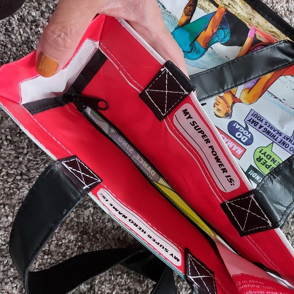 Lululemon small shopping tote. Rare BNWOT - Picture 4 of 4